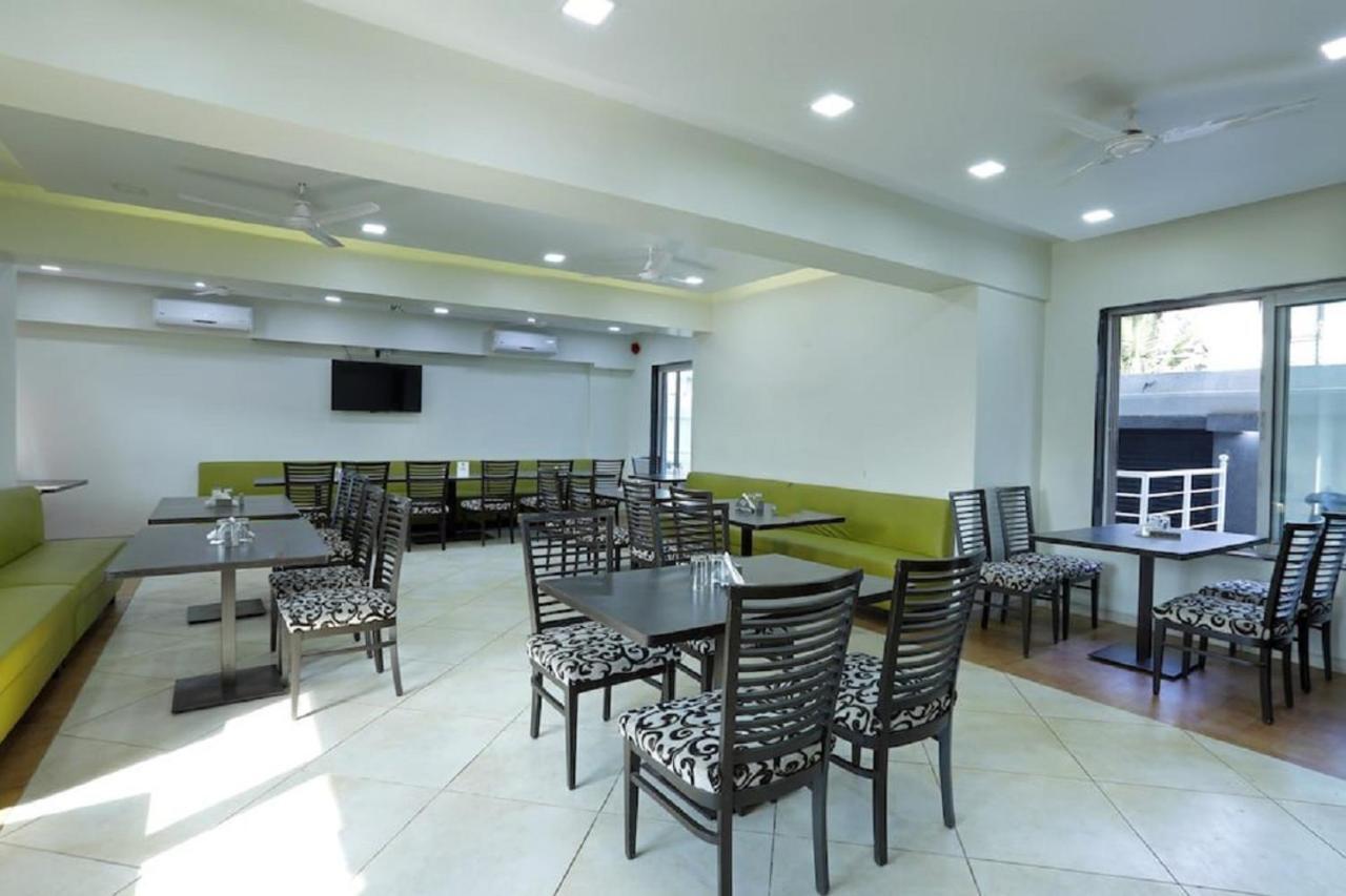 Dean Villa Lonavala Buitenkant foto